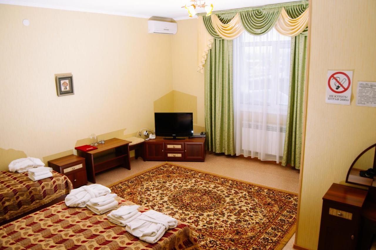 Mirage Hotel Kostanay Luaran gambar