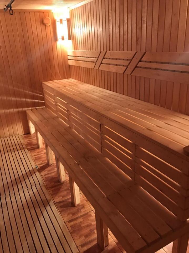 Mirage Hotel Kostanay Luaran gambar