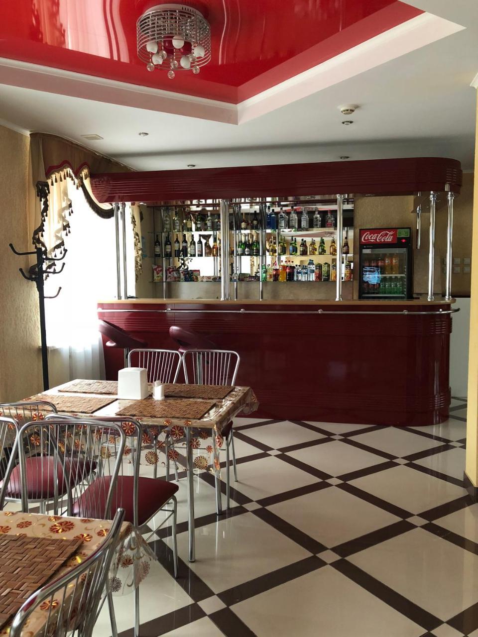 Mirage Hotel Kostanay Luaran gambar